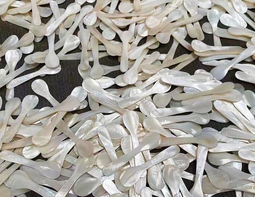 Witte kleur natuurlijke moeder van parel kaviaar lepel 3,5 inch en 4,7 verkrijgbaar MOP lepel in papieren mouw