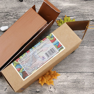 Geaccepteerd gepersonaliseerd logo drukken op kartonnen cadeau verpakkingsdoos met een mat oppervlak Verbetert zichtbaarheid en verpakking aantrekkelijkheid